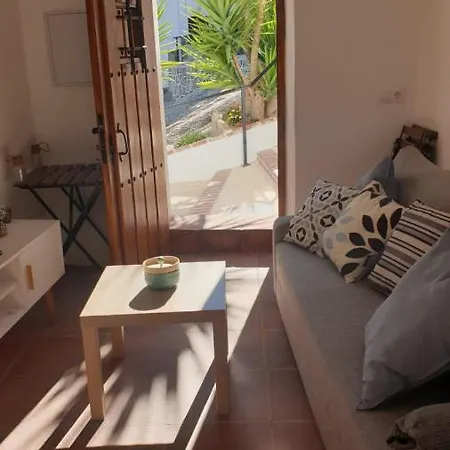 Semesterbostad La Casita De Guille